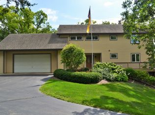 5817 Bonns Trl, Burlington, WI 53105