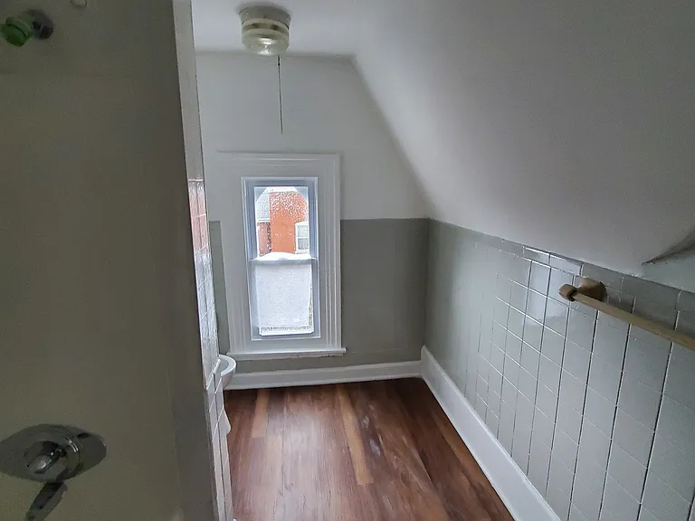 404 N Charlotte St #2 — Photo 7