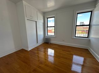 10-09 34th Ave #11, Astoria, NY 11106