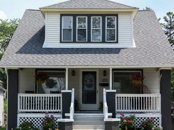 2703 22nd St, Wyandotte, MI 48192