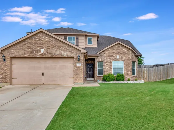 102 Dodge City Ct, Newark, TX 76071