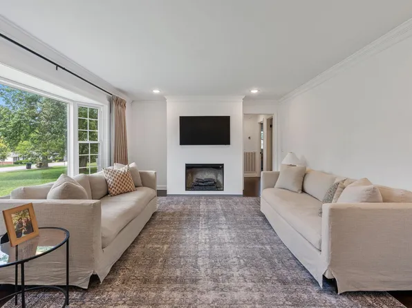 487 Oakley Dr, Nashville, TN 37220