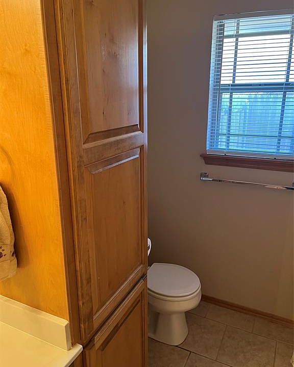 1st image of 10229 Aberdeen Dr