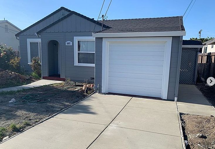1st image of 2827 Garvin Ave