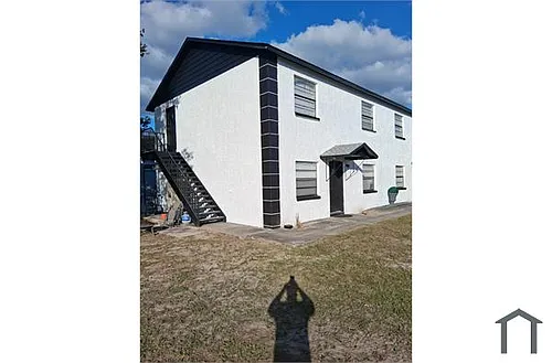 9420 N 50th St Photo 1