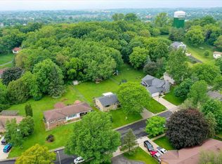 717 Willow Run St, Cottage Grove, WI 53527