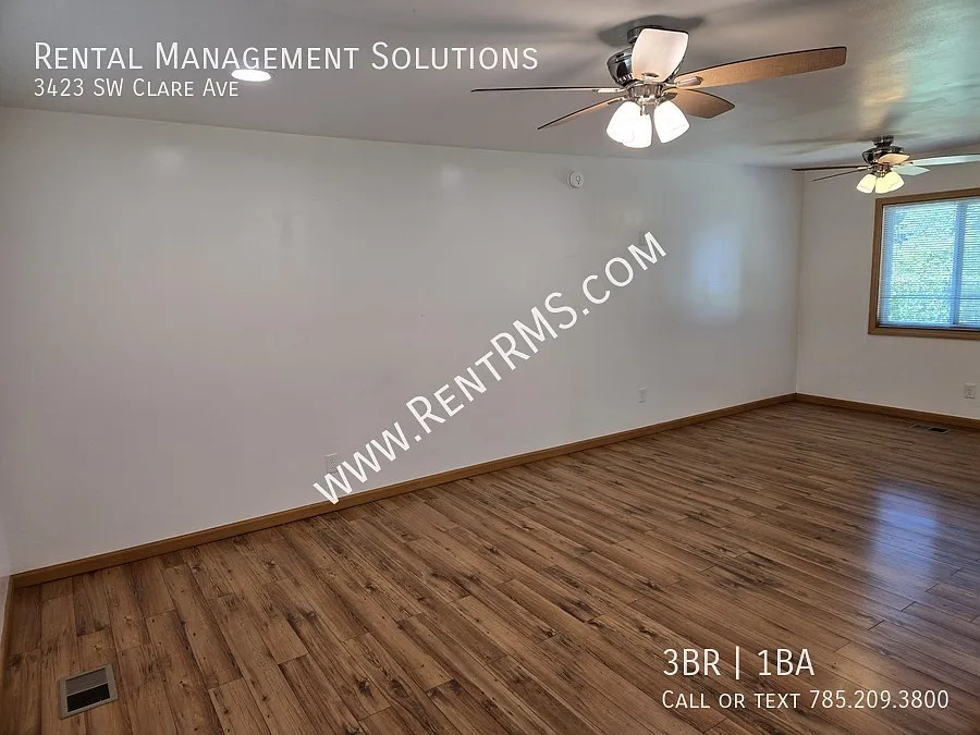 *Corner Lot* 3423 Sw Clare Ave- 3 Bed/1 Bath — Photo 3