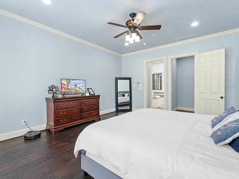 1308 Cotulla Dr — Photo 11