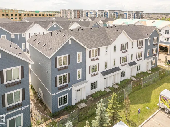 735 Allard Blvd SW #11, Edmonton, AB T6W 3W5