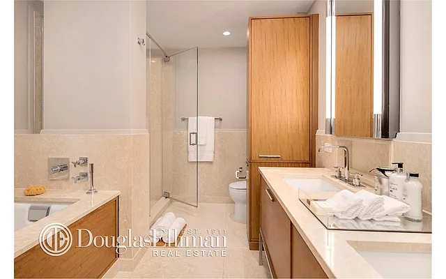 Sold by Douglas Elliman | media 14