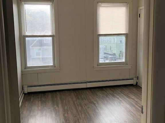 bedroom - plenty of natural light!