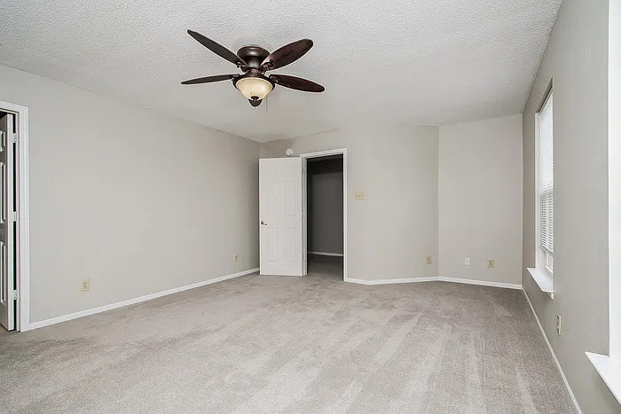 13326 N Swayzee Ct — Photo 7