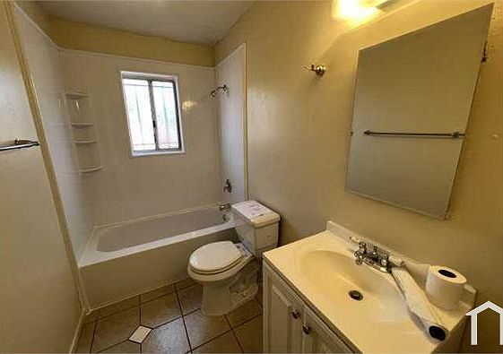 2nd image of 9918 Walnut St APT 4
