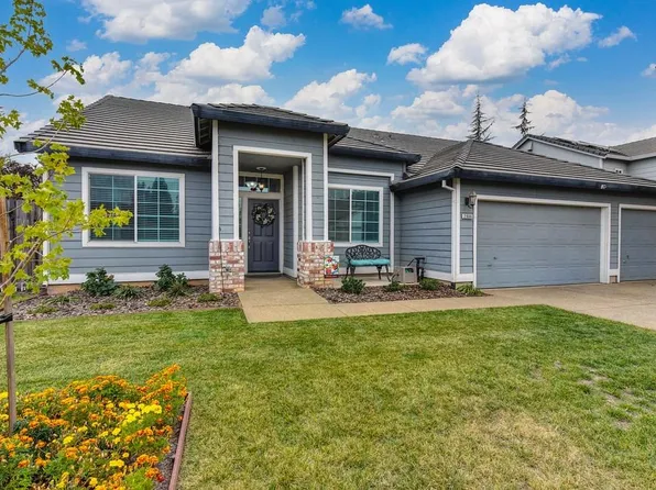 2906 Aquamarine Cir, Rescue, CA 95672