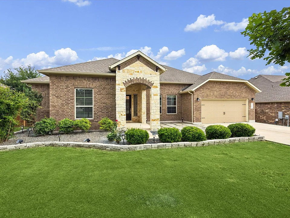 365 Arapaho Dr