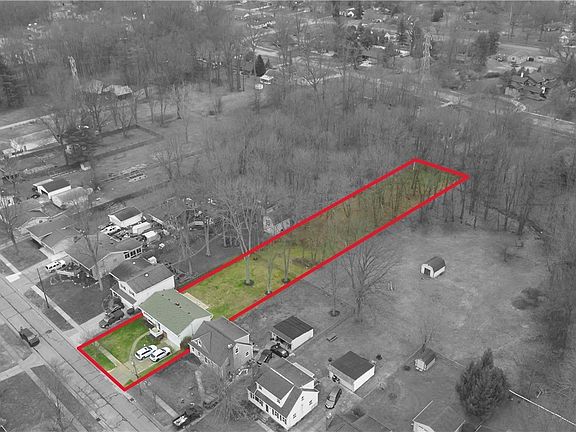 3rd image of 165 Dorland Ave