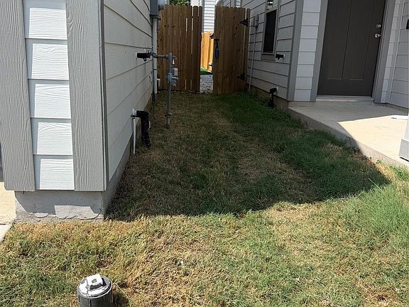 3rd image of 4026 San Andres Ln