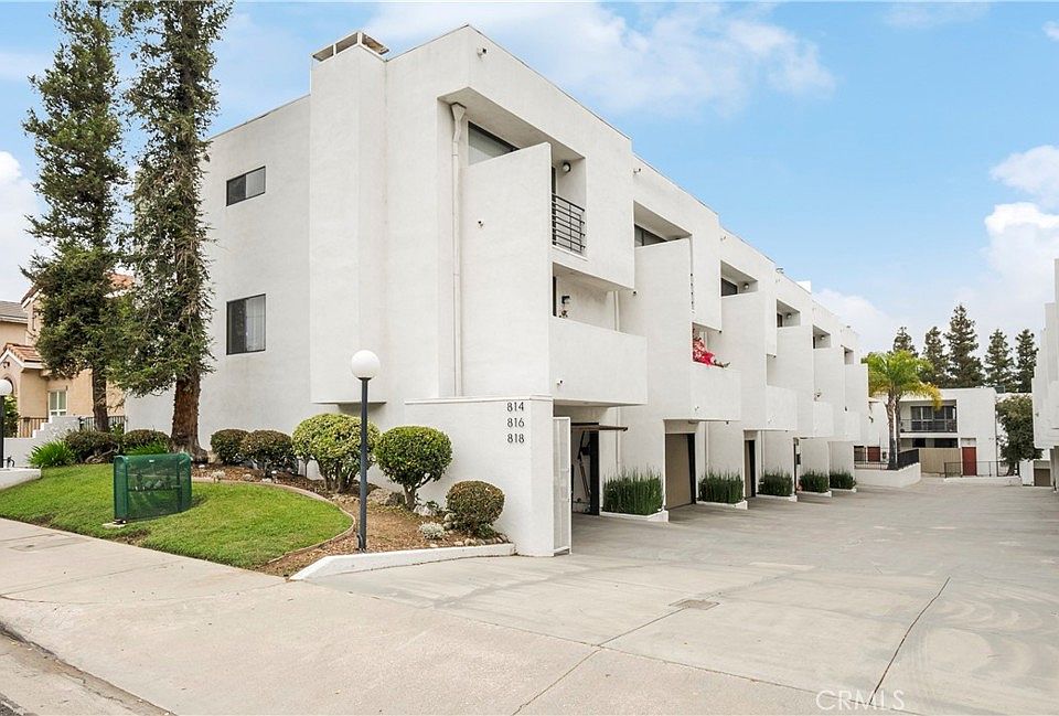 1st image of 816 N Monterey St APT 14
