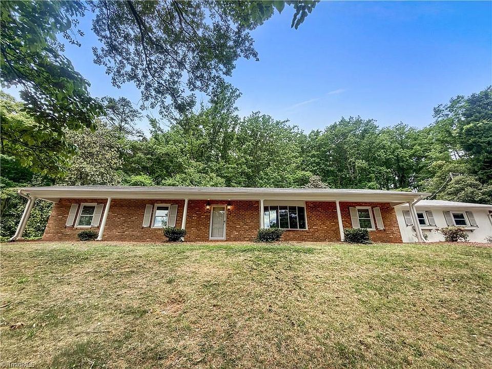 1st image of 1011 Westmont Dr