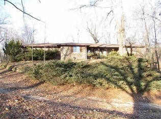 12427 Center Rd, Fenton, MI 48430