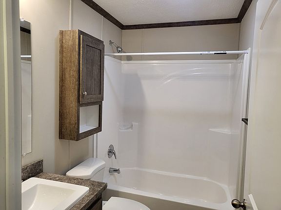 5th image of 187 Birch Ave #187
