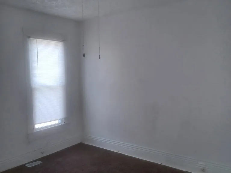 1522 Dumesnil St — Photo 6
