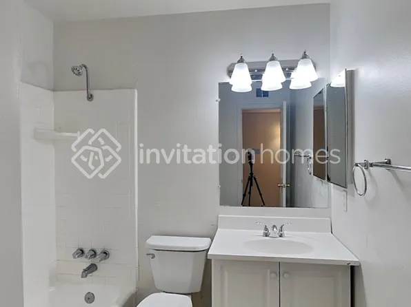 4422 S Park Dr, Tempe, AZ 85282