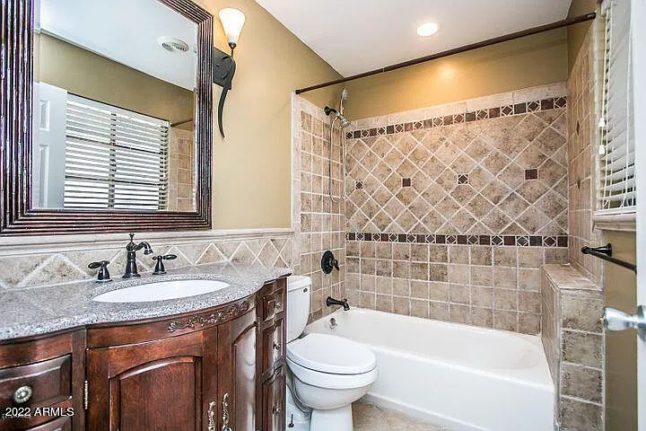 7326 E Vernon Ave — Photo 19