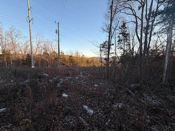 2nd image of 200 Upchurch Dr