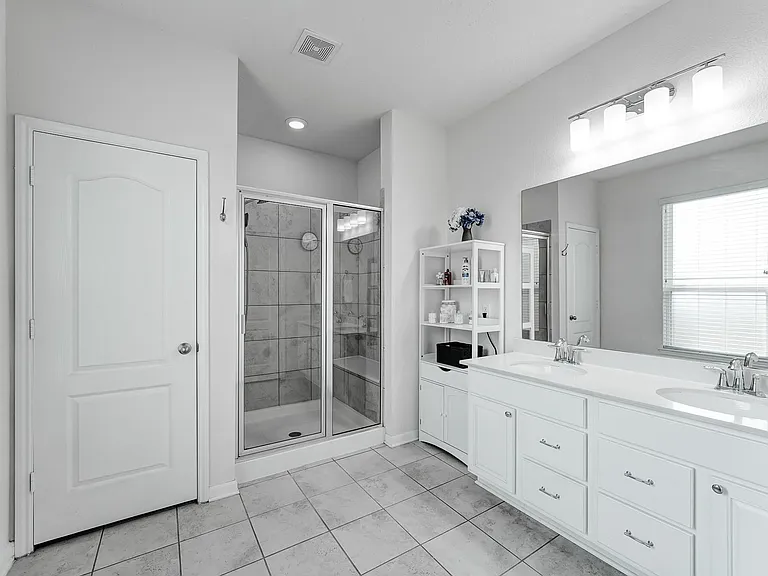1502 Wheatley Hill Ln — Photo 17