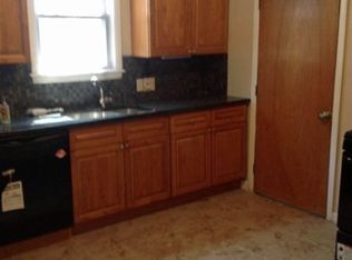 159 4th St, Providence, RI 02906