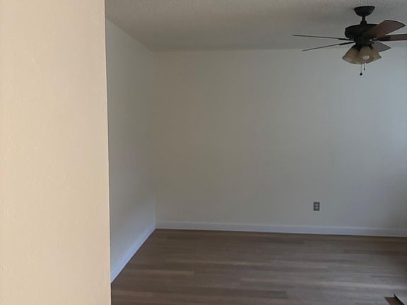 4th image of 3048 W Swain Rd