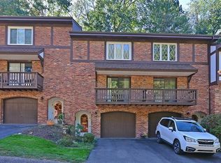 625 Maplewood Ct, Pittsburgh, PA 15237