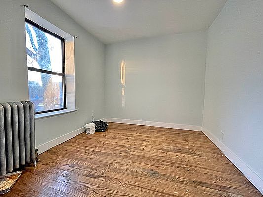 5th image of 3013 Newkirk Ave APT 5