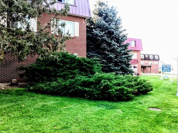 Royal Village Apartment Homes 205