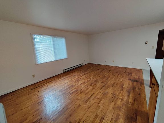 Living room from the entrance