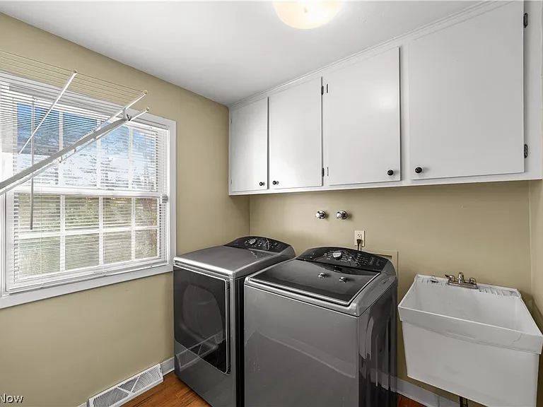 30800 Gates Mills Blvd — Photo 16