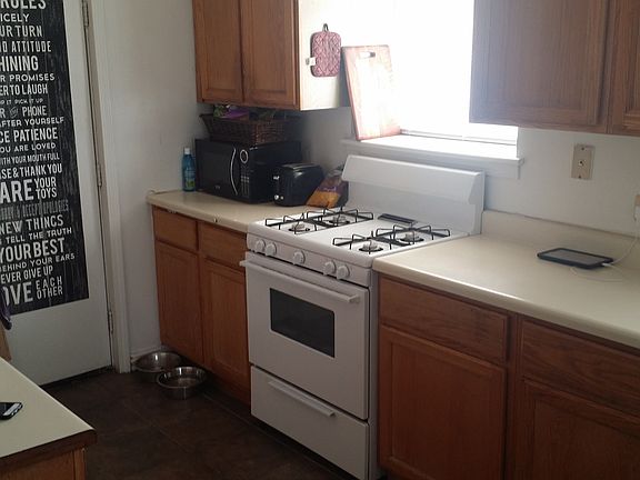 4th image of 1307 W Morse Ave #2B