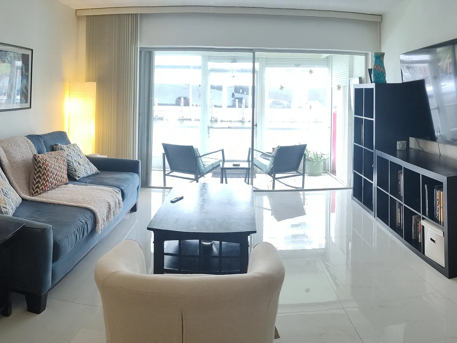 2 bed, 1050 sqft, $2,650 — Photo 2