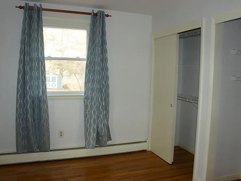 707 Ishler St — Photo 3