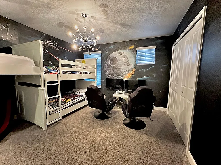 1585 Flange Dr — Photo 20