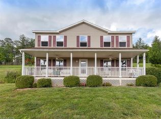 95 Deer Crest Dr, Mars Hill, NC 28754