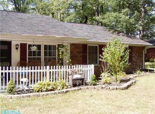 115 Wildwood Dr, South Charleston, OH 45368