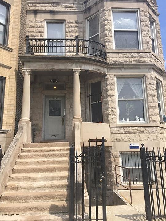 1st image of 1521 N California Ave #1