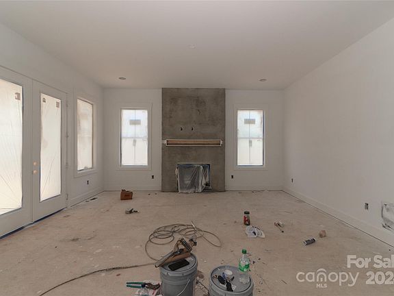 5th image of 106 Cedar Branch Ct