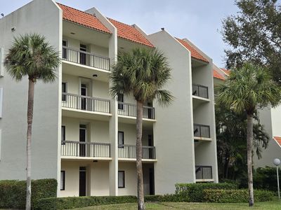 2500 Presidential Way #306, West Palm Beach, FL, 33401