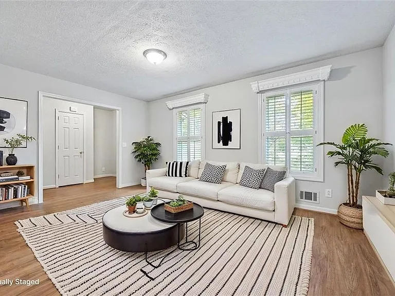 5110 Thistle Rd SE — Photo 5