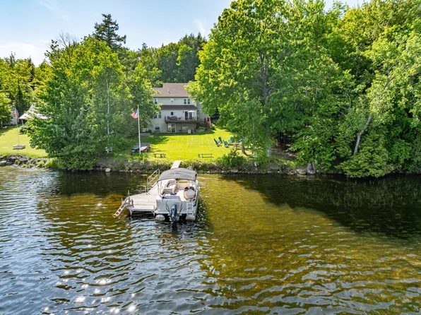 51 Ma Tah Pass, Saint Albans, ME 04971