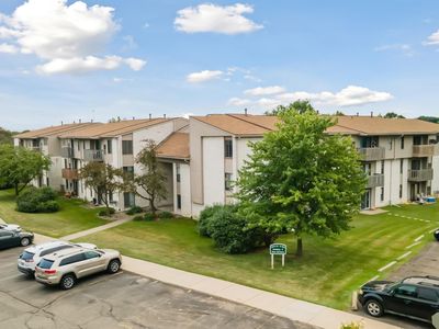 32013 W Twelve Mile Rd UNIT 306, Farmington, MI, 48334
