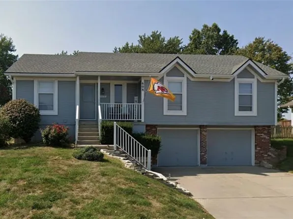 608 SE Shiloh Dr, Lees Summit, MO 64063